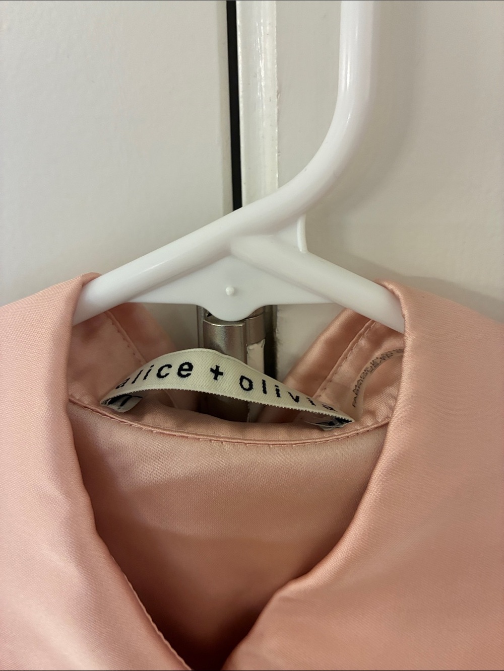 Alice + Olivia Minda Tie Neck Silk Shirt in Versailles - Picture 2 of 4